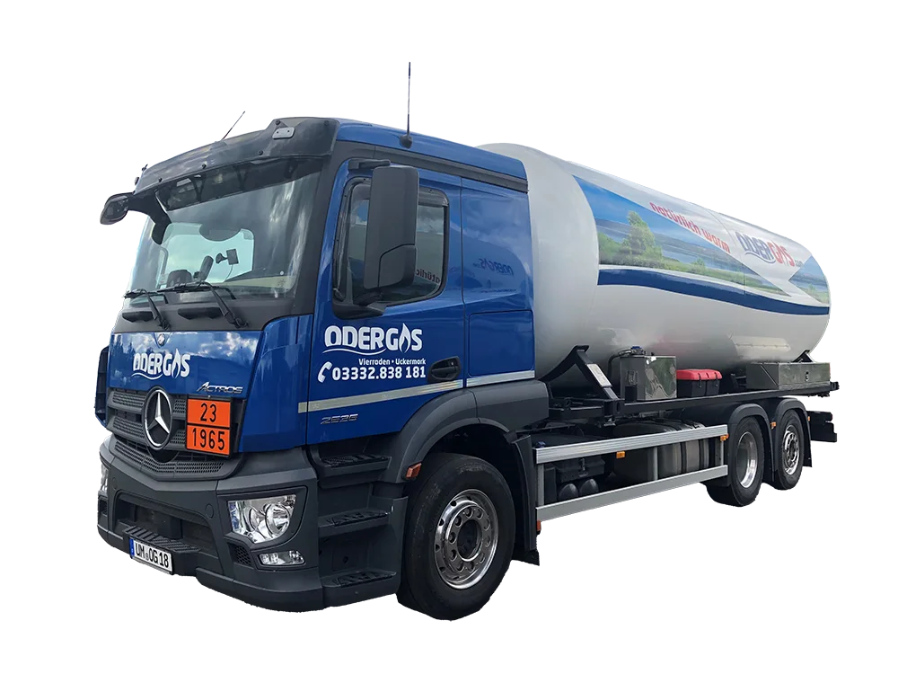 Blauer Mercedes-LKW mit weißem Tankaufbau und orangefarbenem Gefahrgut-Warnschild